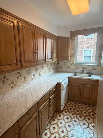 37 Courter Avenue, Yonkers, NY 10705