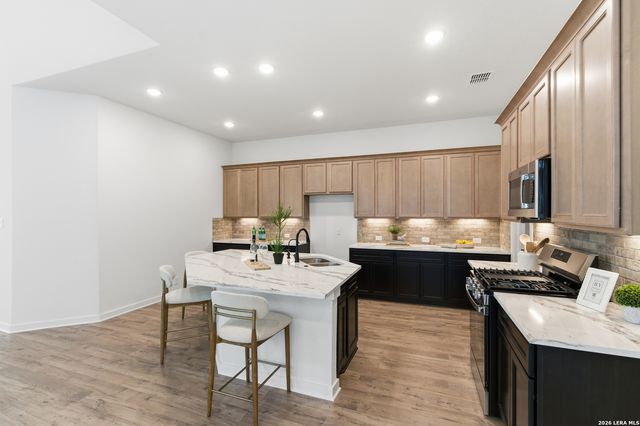 9436 Hidden Stone, Schertz, TX 78154