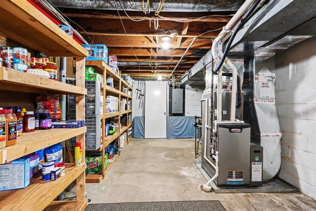 1813 Paddington Road, Kalamazoo, MI 49001