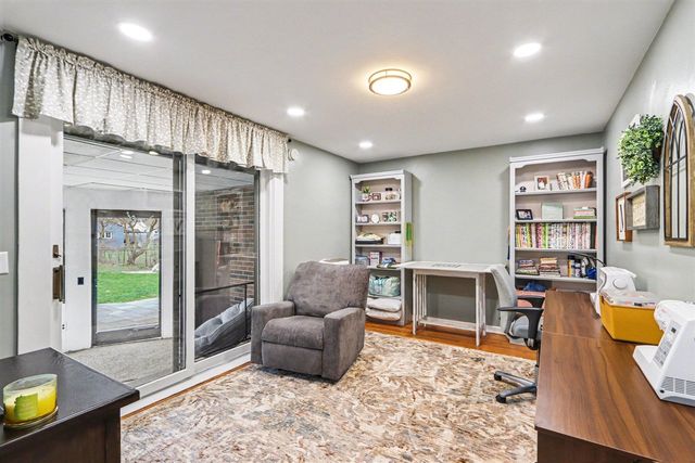 1813 Paddington Road, Kalamazoo, MI 49001