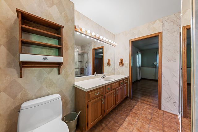 11923 S Laurie Avenue, Palos Park, IL 60464