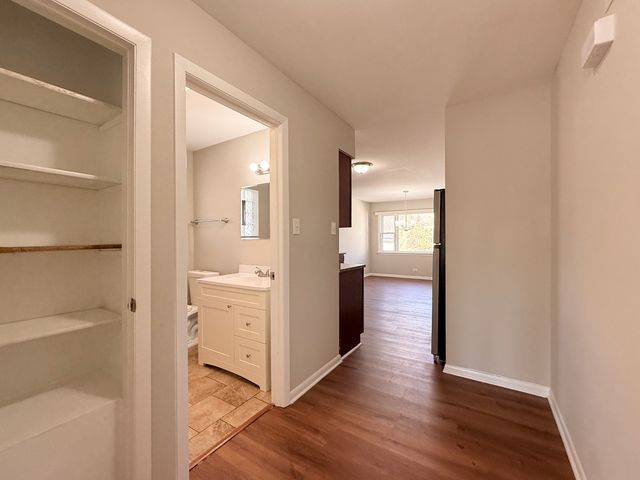 15565 Madison Avenue, Dolton, IL 60419