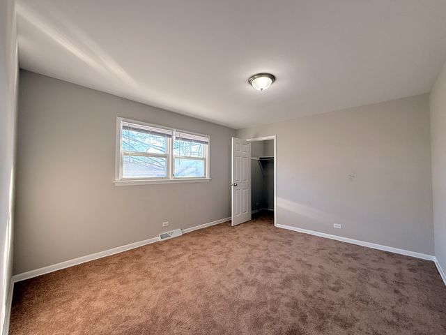 15565 Madison Avenue, Dolton, IL 60419