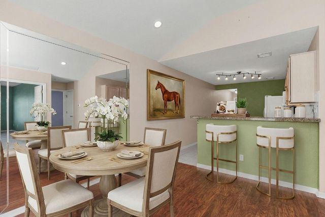 6160 NE Kensington Drive, Lee's Summit, MO 64064