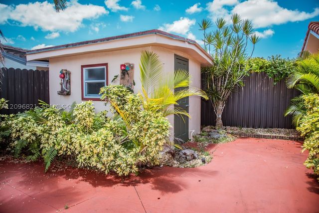 14512 SW 96th Ter, Miami, FL 33186