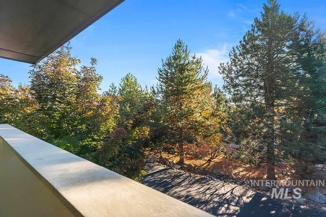 5618 E Millet Drive, Boise, ID 83716