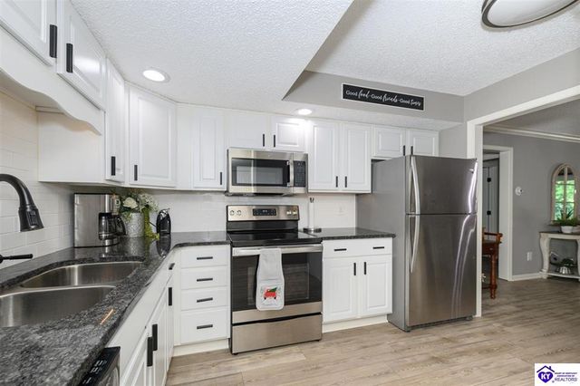 103 1B Freeman Green Drive, Elizabethtown, KY 42701