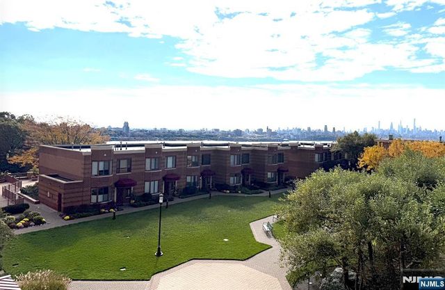 100 Old Palisade Road 1516, Fort Lee, NJ 07024