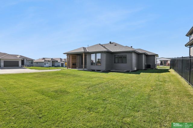 3321 S 212th Street, Elkhorn, NE 68022