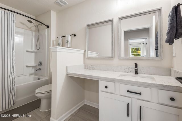 65506 RIVER GLEN Parkway, Yulee, FL 32097