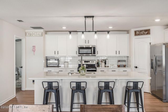 65506 RIVER GLEN Parkway, Yulee, FL 32097