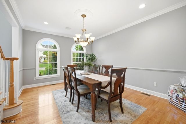 9 Cornerstone Way, Livingston Twp., NJ 07039