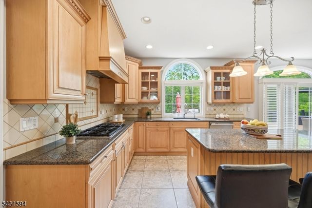 9 Cornerstone Way, Livingston Twp., NJ 07039