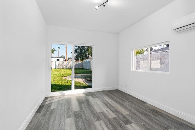 1570 N Teilman Avenue, Fresno, CA 93728