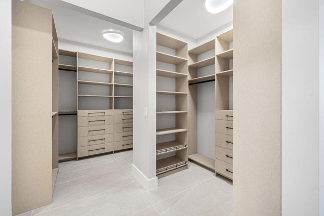 246 Sedona Way, Palm Beach Gardens, FL 33418