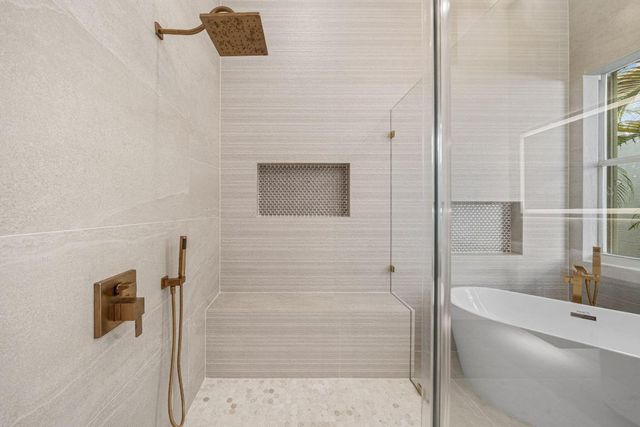 246 Sedona Way, Palm Beach Gardens, FL 33418