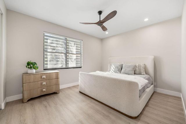 246 Sedona Way, Palm Beach Gardens, FL 33418