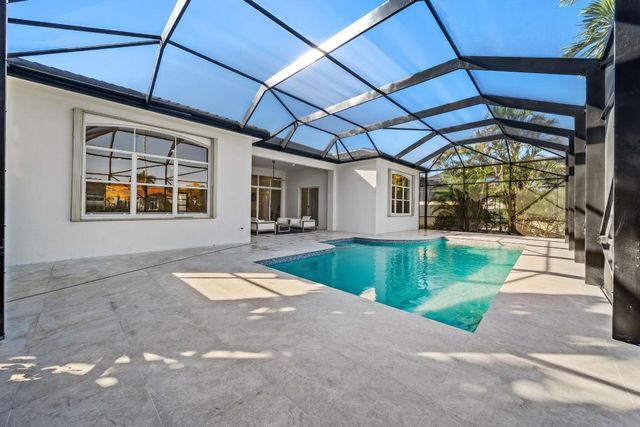 246 Sedona Way, Palm Beach Gardens, FL 33418