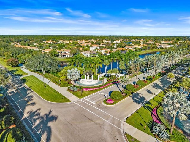 246 Sedona Way, Palm Beach Gardens, FL 33418