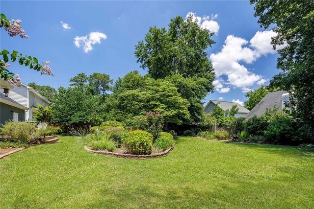 1140 Mitsy Forest Drive NE, Marietta, GA 30068