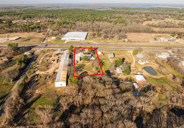 9786 US Highway 271 N, Powderly, TX 75473