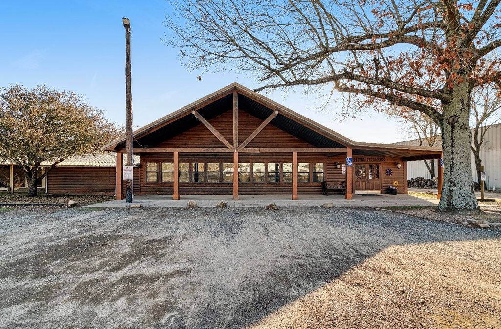 9786 US Highway 271 N, Powderly, TX 75473
