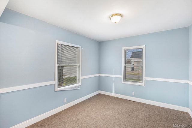 8050 Ortonville Road, Independence Charter Township, MI 48348