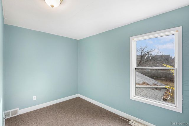 8050 Ortonville Road, Independence Charter Township, MI 48348