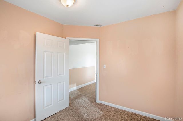 8050 Ortonville Road, Independence Charter Township, MI 48348