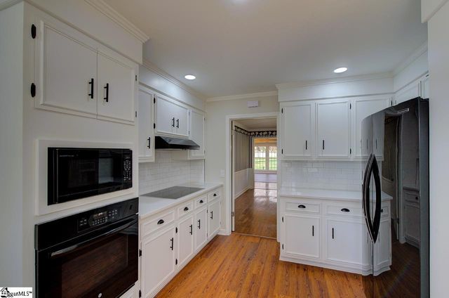 206 Stone Ridge Road, Greer, SC 29650