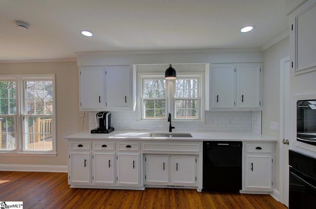 206 Stone Ridge Road, Greer, SC 29650