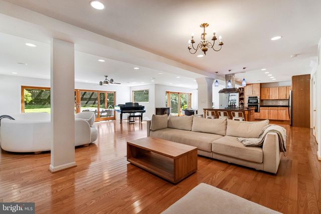 11709 BECKET ST, Potomac, MD 20854