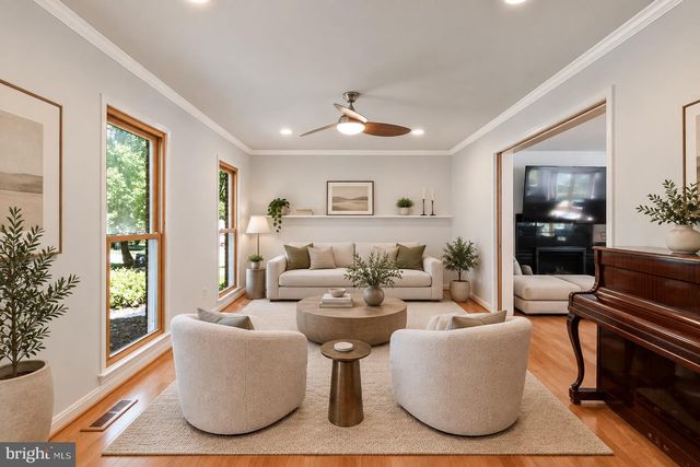 11709 BECKET ST, Potomac, MD 20854
