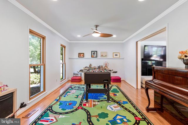 11709 BECKET ST, Potomac, MD 20854