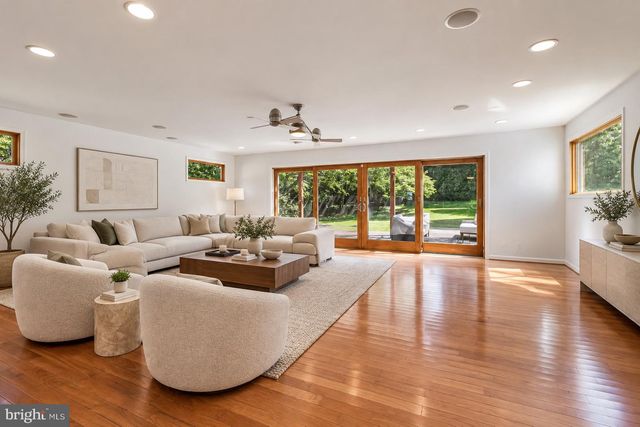 11709 BECKET ST, Potomac, MD 20854