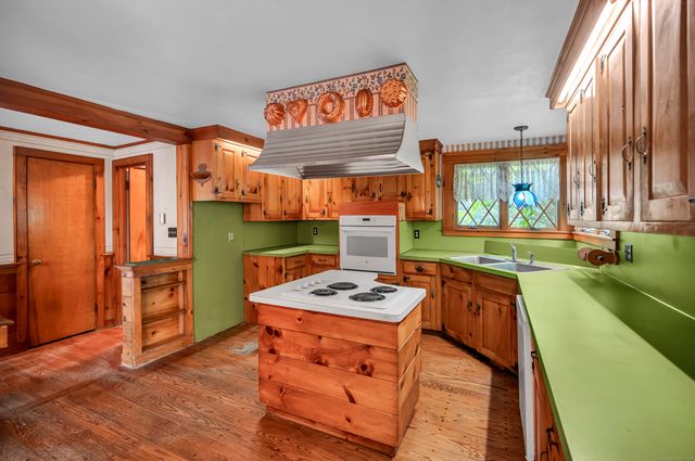 1543 Durham Road, Madison, CT 06443