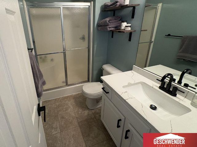 18911 T Circle, Omaha, NE 68135