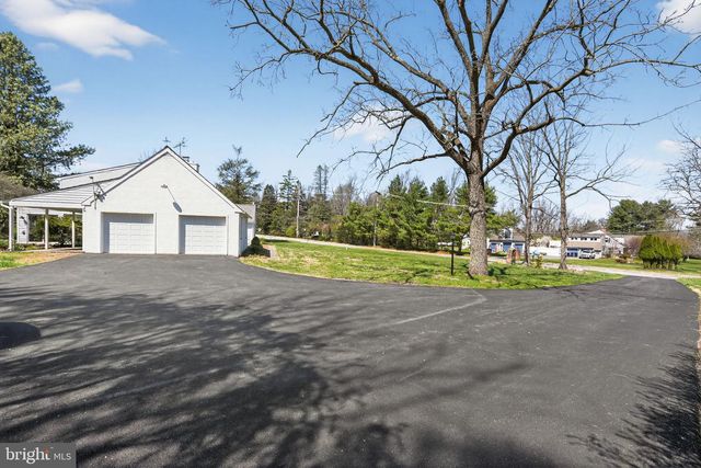 440 TAYLOR RD, Downingtown, PA 19335