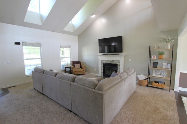 868 Quarry Park Drive, Reynoldsburg, OH 43068