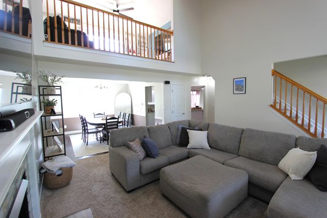 868 Quarry Park Drive, Reynoldsburg, OH 43068