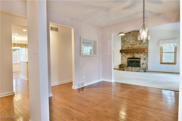 2613 Cadwallader Sonk Road, Cortland, OH 44410