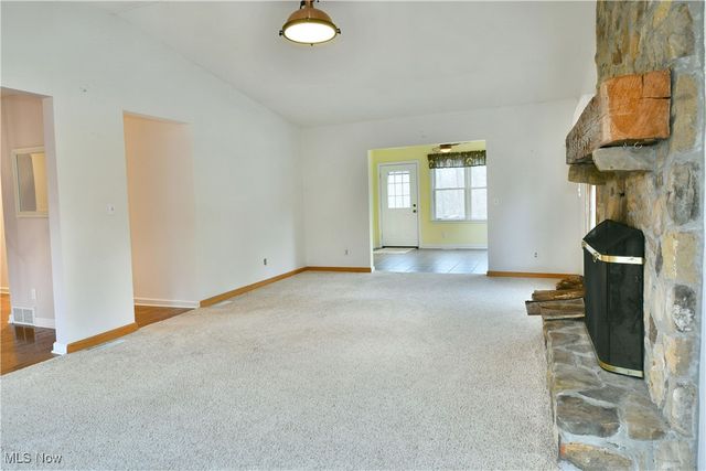 2613 Cadwallader Sonk Road, Cortland, OH 44410