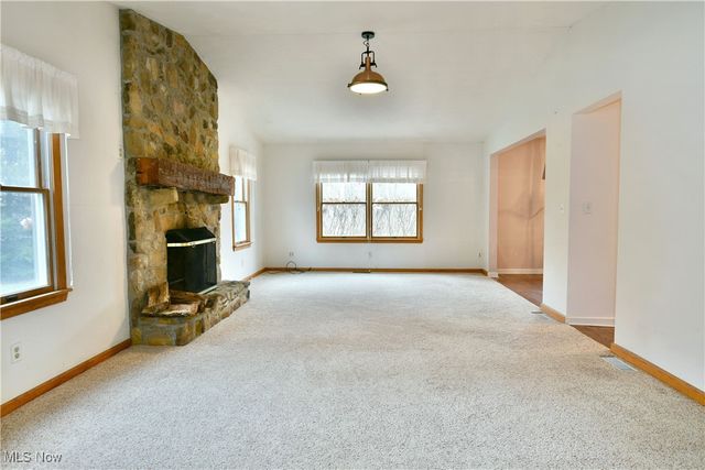 2613 Cadwallader Sonk Road, Cortland, OH 44410