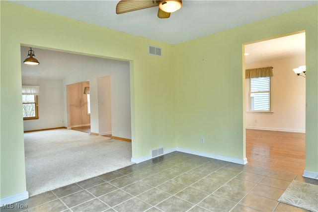 2613 Cadwallader Sonk Road, Cortland, OH 44410