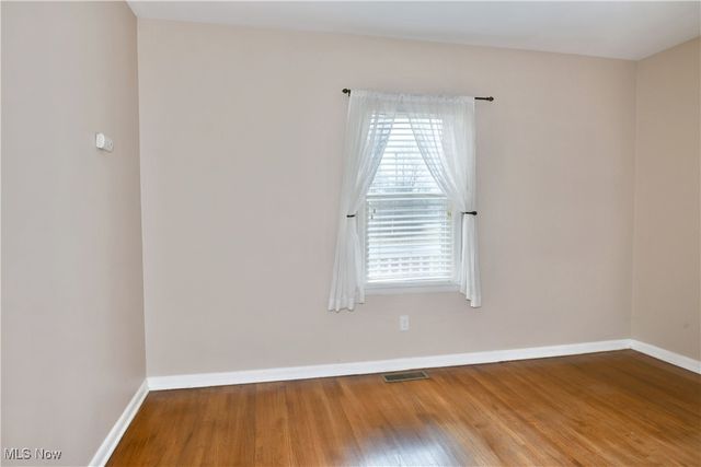 2613 Cadwallader Sonk Road, Cortland, OH 44410