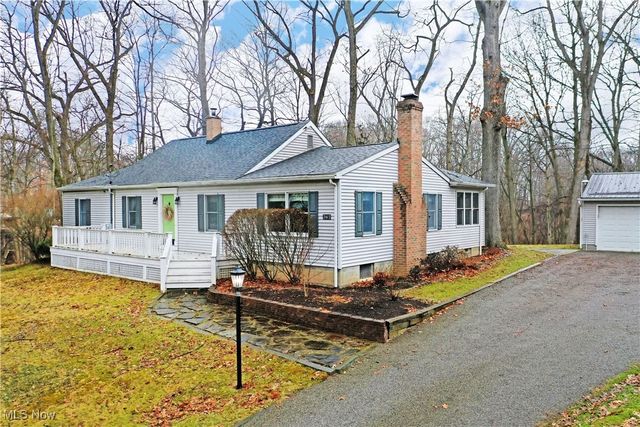 2613 Cadwallader Sonk Road, Cortland, OH 44410