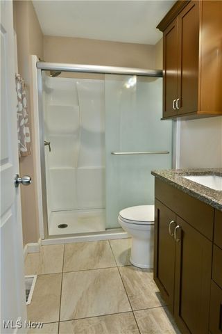 2613 Cadwallader Sonk Road, Cortland, OH 44410