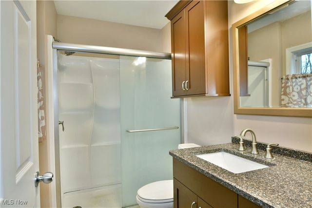 2613 Cadwallader Sonk Road, Cortland, OH 44410