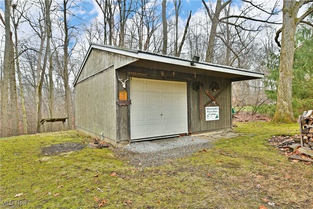 2613 Cadwallader Sonk Road, Cortland, OH 44410