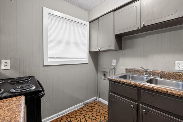 4277 FALCON CV, Memphis, TN 38109